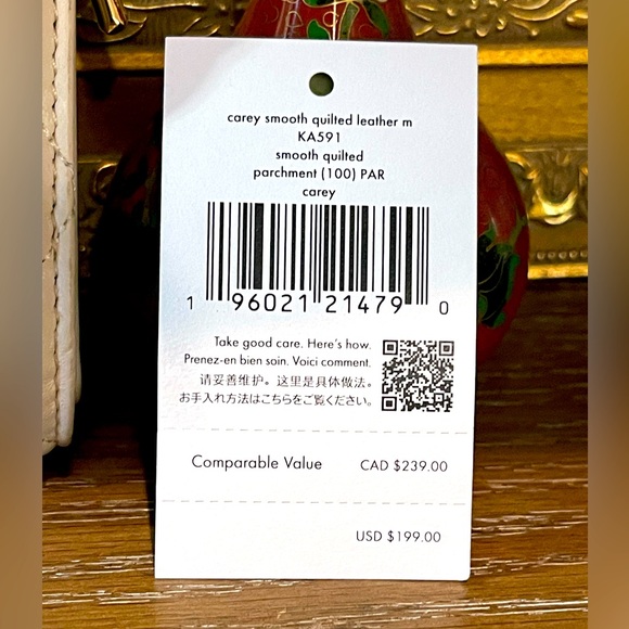 Kate Spade Carey Smooth Quilted Leather Wallet KA591 OffWhite NWT Approx 5.5”x4” - Picture 13 of 14